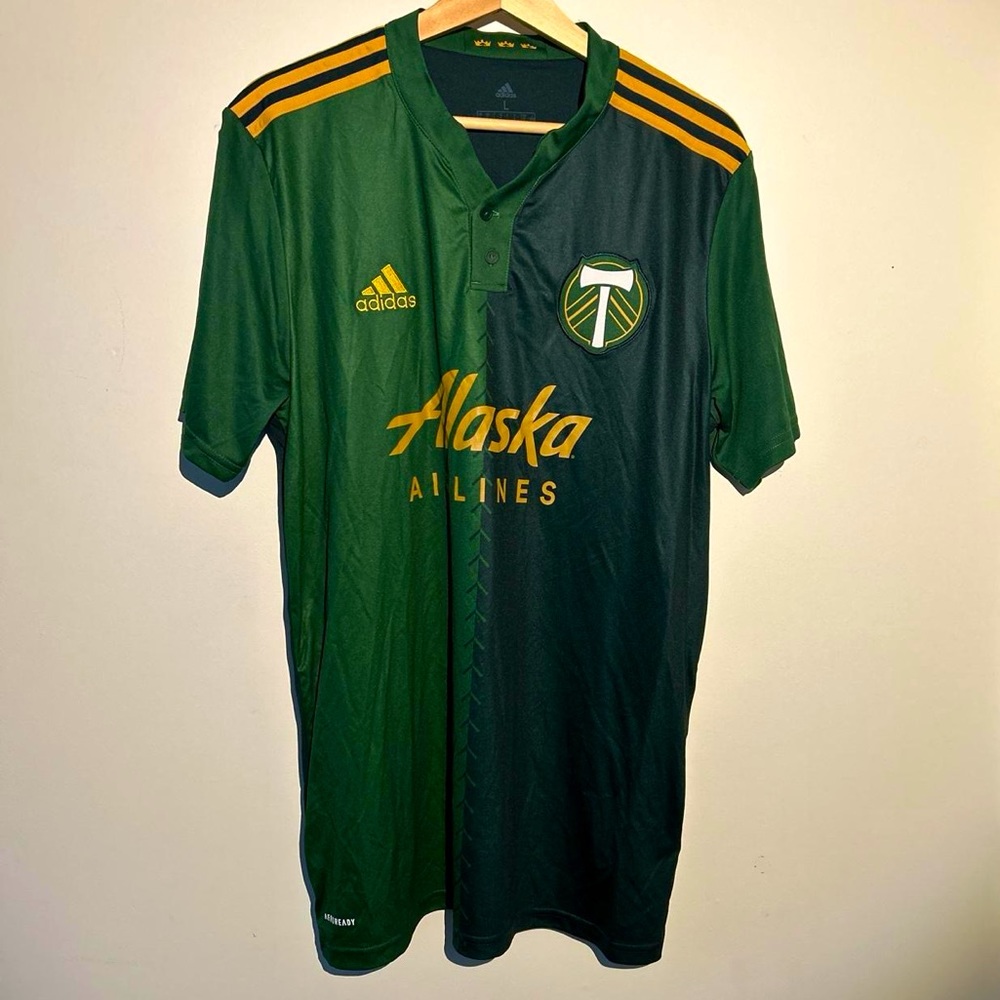 NWT Portland Timbers 2021/22 MLS green home soccer jersey